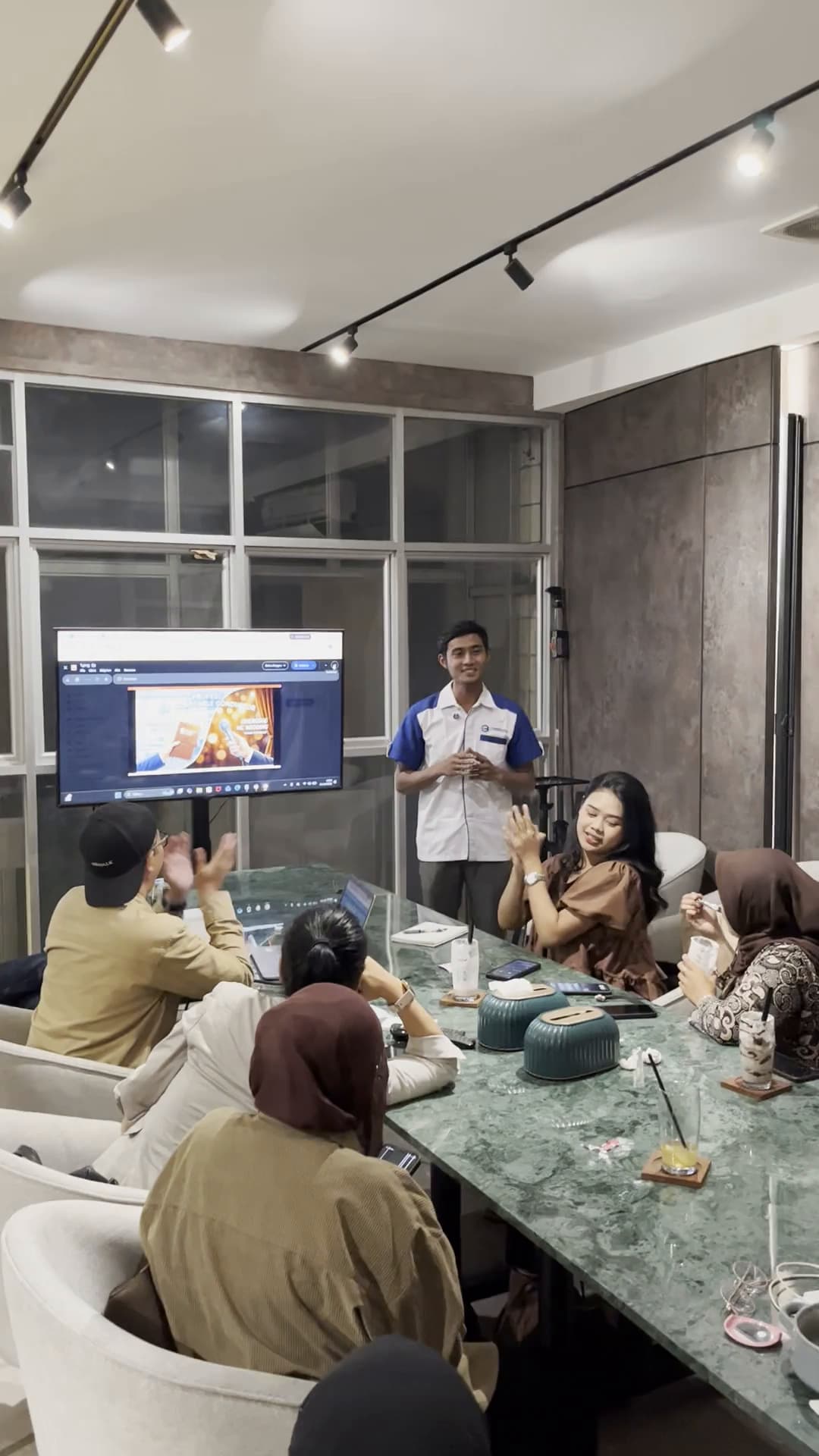 PUBLIC SPEAKING PRACTICE